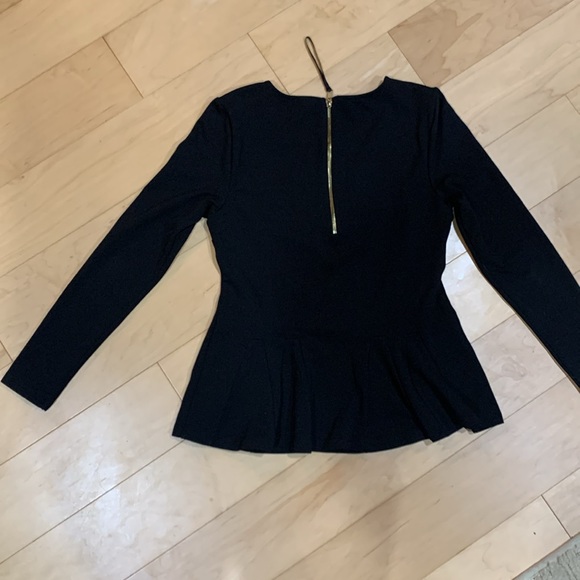Carmen Marc Valvo Peplum Long sleeve 
Black top Women M - Picture 2 of 4